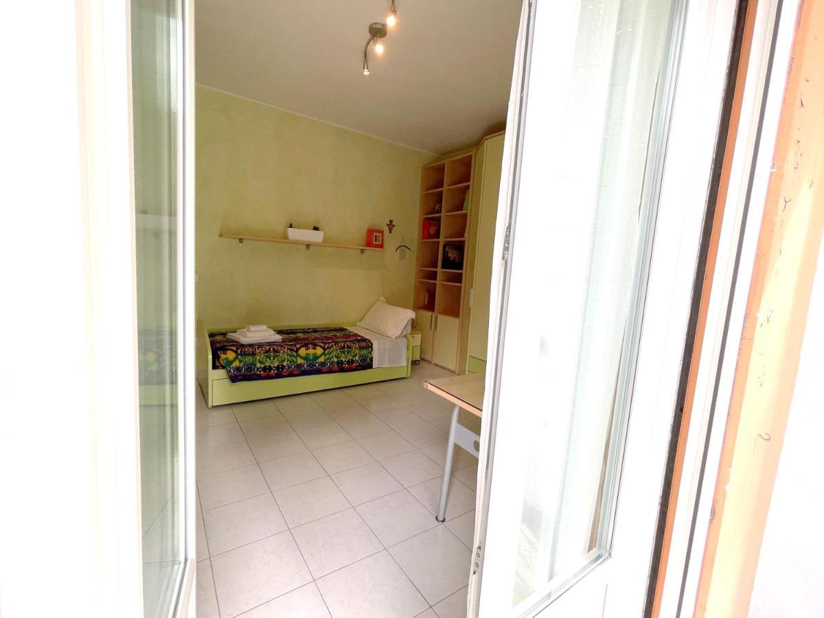 Accomodo Mib28 Bivano Navigli Apartman Milánó Kültér fotó